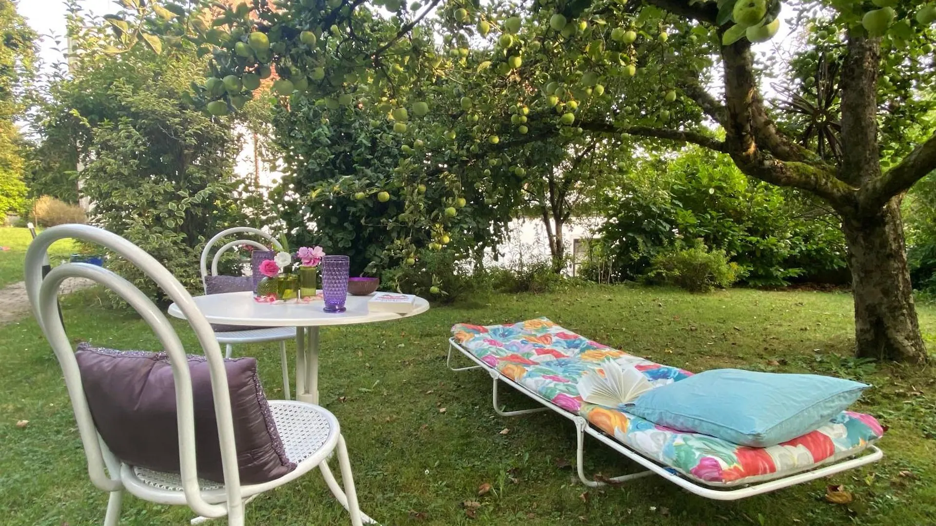 Daire Ferienwohnung In Historischer Villa Mit Gartennutzung Furth im Wald